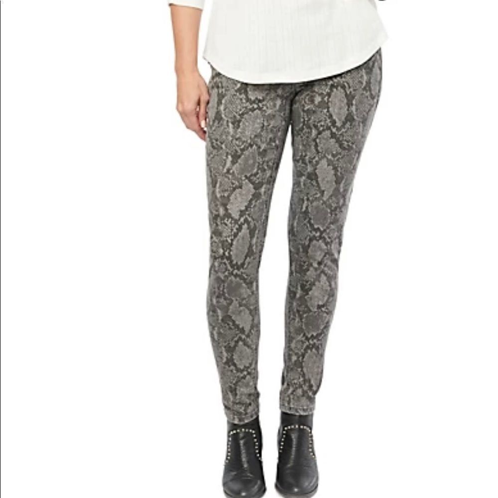 ⭐️nwt Democracy Absolution Side Zip Snake Jeggings⭐️
